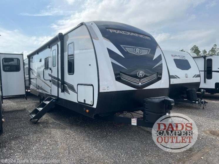 New 2023 Cruiser RV Radiance Ultra Lite 25BH available in Gulfport, Mississippi
