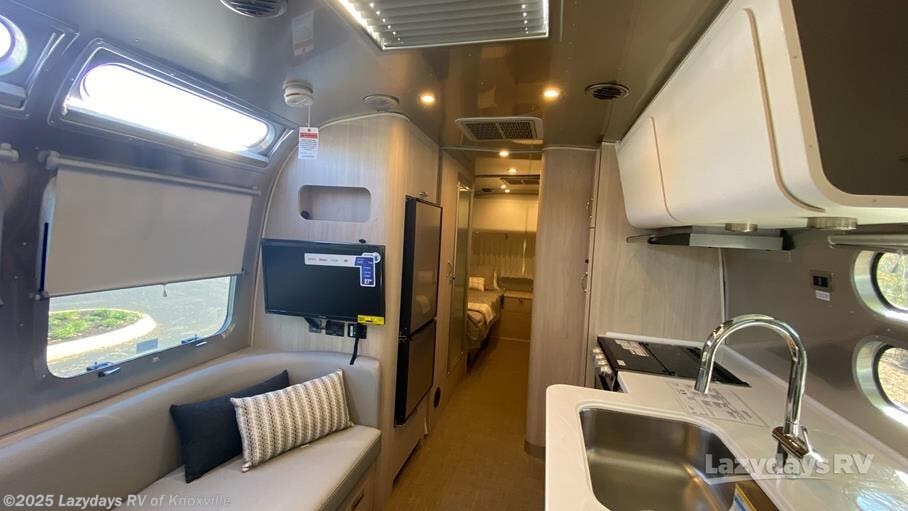 Airstream Globetrotter Fb Twin Rv For Sale In Knoxville Tn