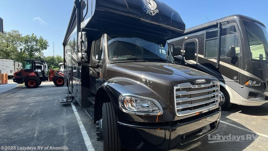 Email now about this 2025 Nexus Wraith 34F! Used 2025 Nexus Wraith 34F available in Knoxville, Tennessee