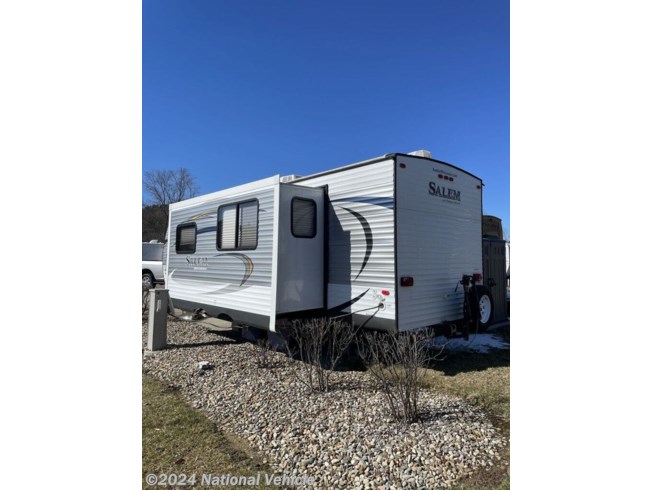 2016 Forest River Salem 26TBUD - Used Travel Trailer For Sale by National Vehicle in Medina, Ohio