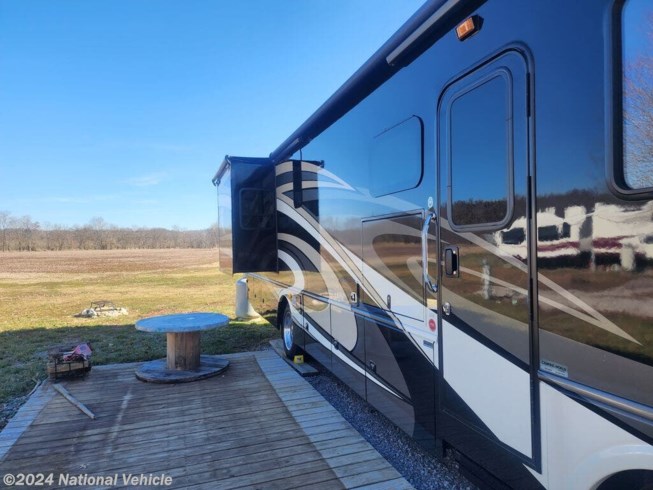 2019 Fleetwood Bounder 35K - Used Class A For Sale by National Vehicle in Frankfort, Kentucky