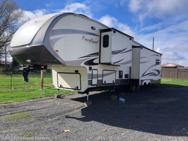 2015 Forest River Cardinal 3875FB - Used Fifth Wheel For Sale by National Vehicle in Lewiston, Idaho