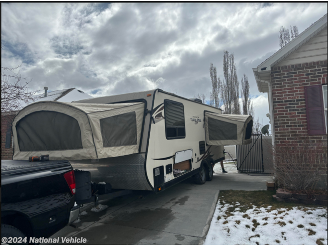 2017 Starcraft Travel Star 229TB - Used Travel Trailer For Sale by National Vehicle in West Jordan, Utah