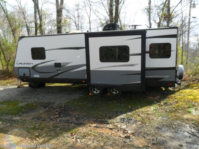 2018 Launch Outfitter 24RLS by Starcraft from National Vehicle in Beverly, Ohio