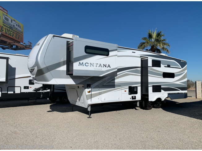 2022 Montana Legacy Edition 3121RL by Keystone from National Vehicle in Goldendale, Washington
