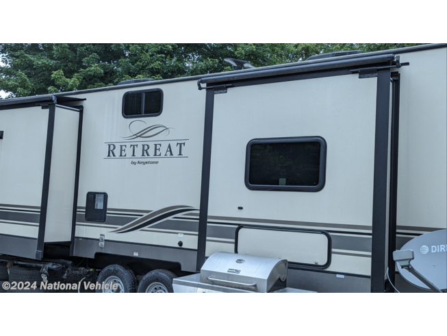 2020 Keystone Retreat 39MKTS - Used Travel Trailer For Sale by National Vehicle in Saline, Michigan