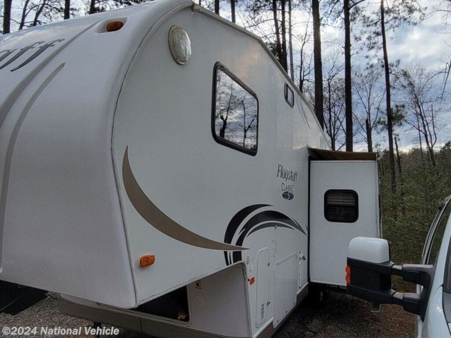 2011 Flagstaff Classic Super Lite 8528BHSS by Forest River from National Vehicle in Ruther Glen, Virginia