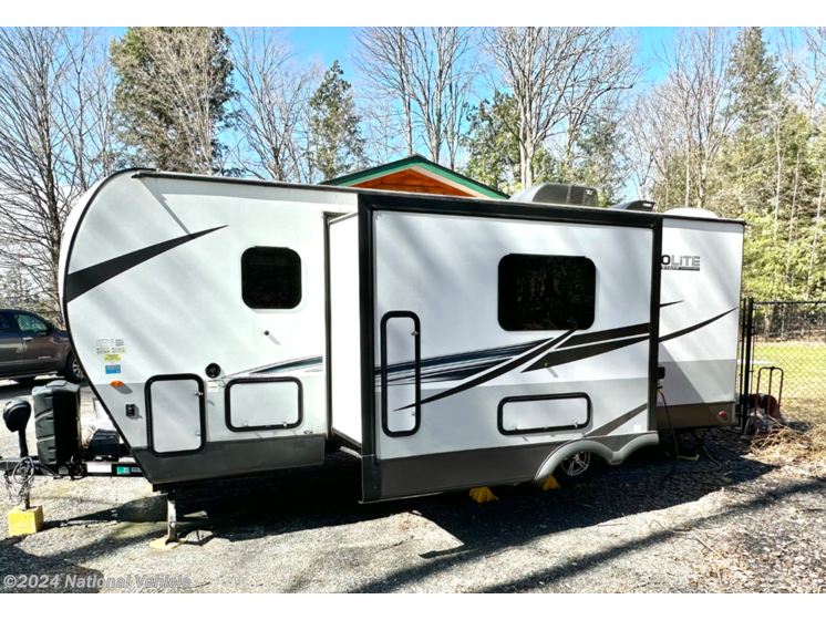 Used 2022 Forest River Flagstaff Micro Lite 25BDS available in Graniteville, Vermont