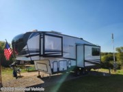 Call now about this 2023 Keystone Arcadia Super Lite 293SLRD! 2023 Keystone Arcadia Super Lite 293SLRD - Used Fifth Wheel For Sale by National Vehicle in Hartland, Michigan
