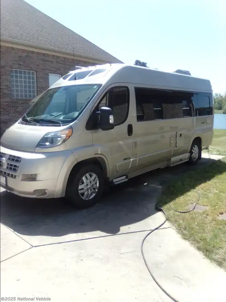 Email now about this 2017 Roadtrek Zion SRT ! Used 2017 Roadtrek Zion SRT available in New Market, Alabama