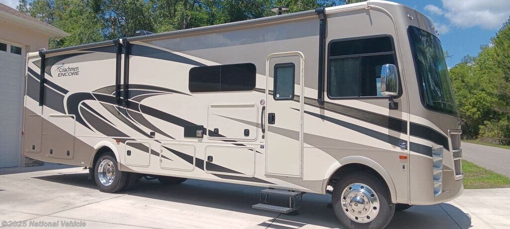 Email now about this 2021 Coachmen Encore 325SS! Used 2021 Coachmen Encore 325SS available in Ocklawaha, Florida