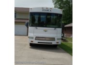 Used 2005 Itasca Sunova 30B available in Tonganoxie, Kansas