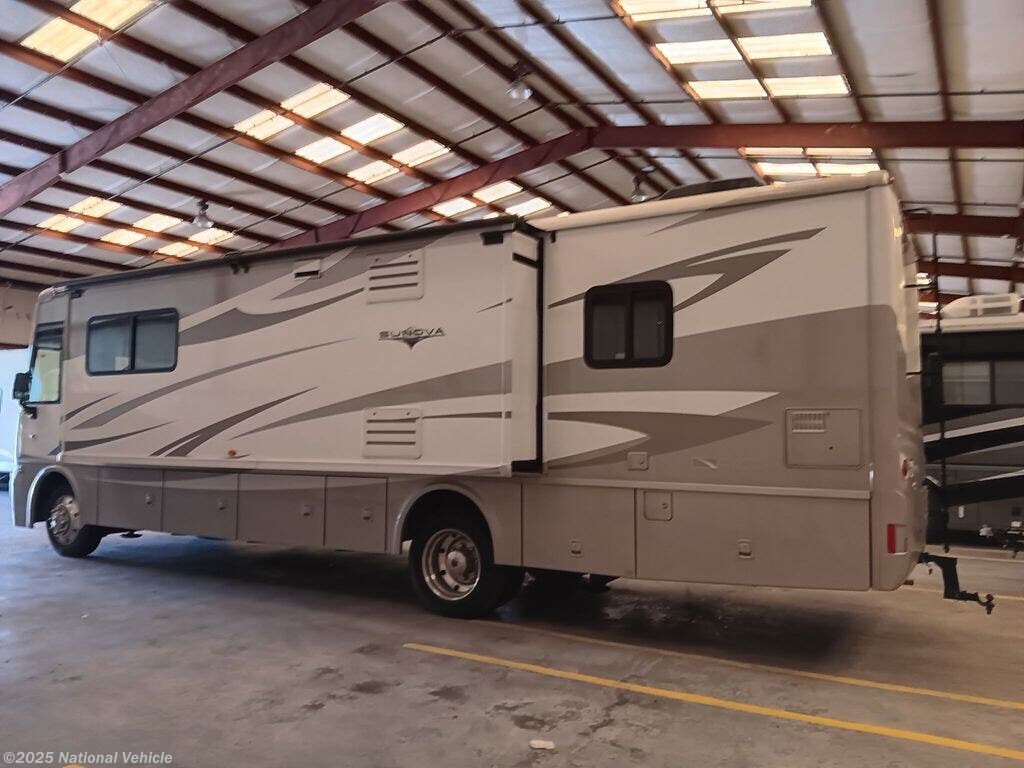 Call now about this 2013 Itasca Sunova 33C! 2013 Itasca Sunova 33C - Used Class A For Sale by National Vehicle in Cleveland, Tennessee