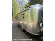 Call now about this 2019 Airstream Flying Cloud 23FB Queen! 2019 Airstream Flying Cloud 23FB Queen - Used Travel Trailer For Sale by National Vehicle in Iron River, Wisconsin