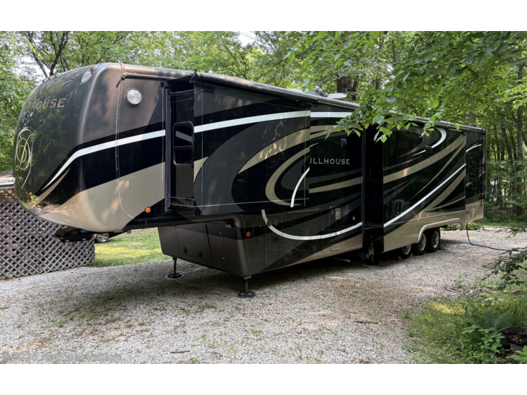 Email now about this 2017 DRV Full House Toy Hauler JX450! Used 2017 DRV Full House Toy Hauler JX450 available in Chillicothe, Illinois