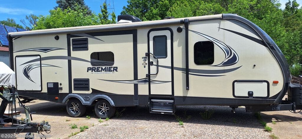 Email now about this 2018 Keystone Bullet Premier 26RBPR! Used 2018 Keystone Bullet Premier 26RBPR available in Fridley, Minnesota