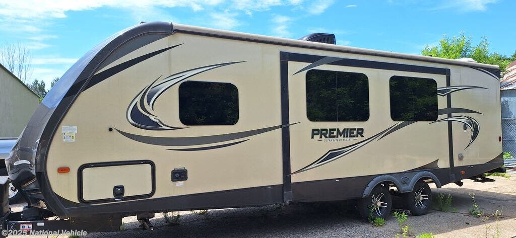 Call now about this 2018 Keystone Bullet Premier 26RBPR! 2018 Keystone Bullet Premier 26RBPR - Used Travel Trailer For Sale by National Vehicle in Fridley, Minnesota