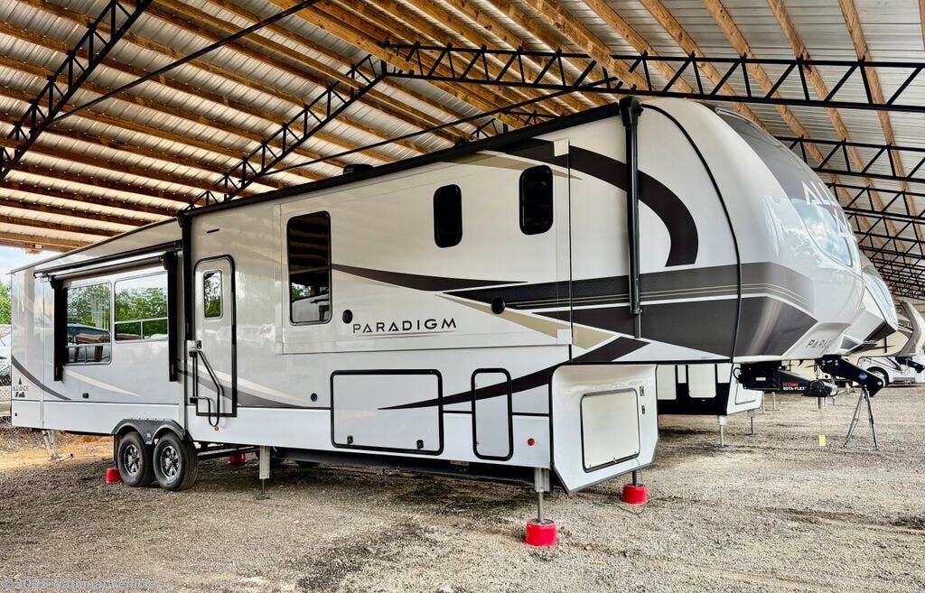 Email now about this 2023 Alliance RV Paradigm 382RK! Used 2023 Alliance RV Paradigm 382RK available in Birmingham, Alabama