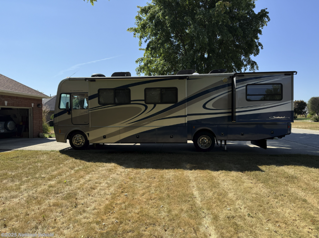 Used 2008 Fleetwood Southwind 34G available in Martinsville, Indiana