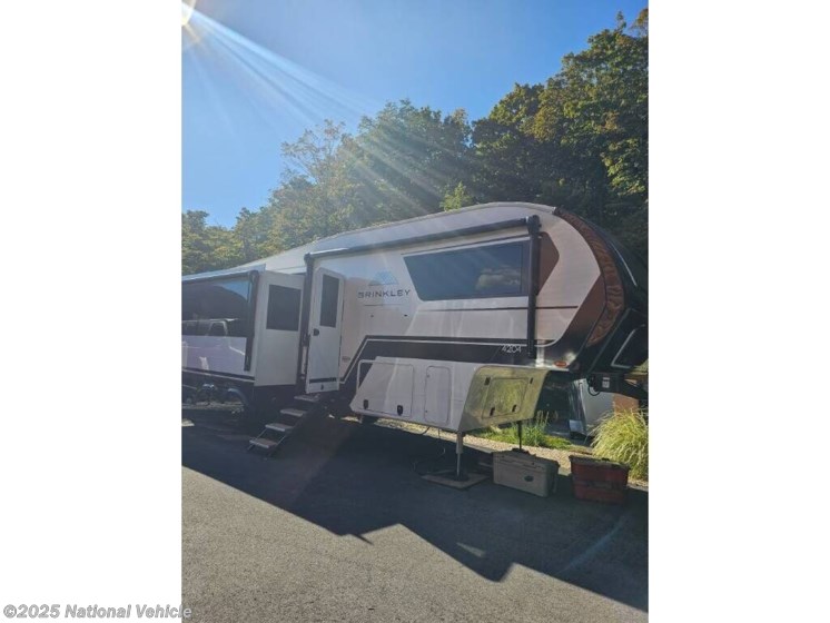 Email now about this 2025 Brinkley RV Model Z 2900! Used 2025 Brinkley RV Model Z 2900 available in Hyde Park, New York