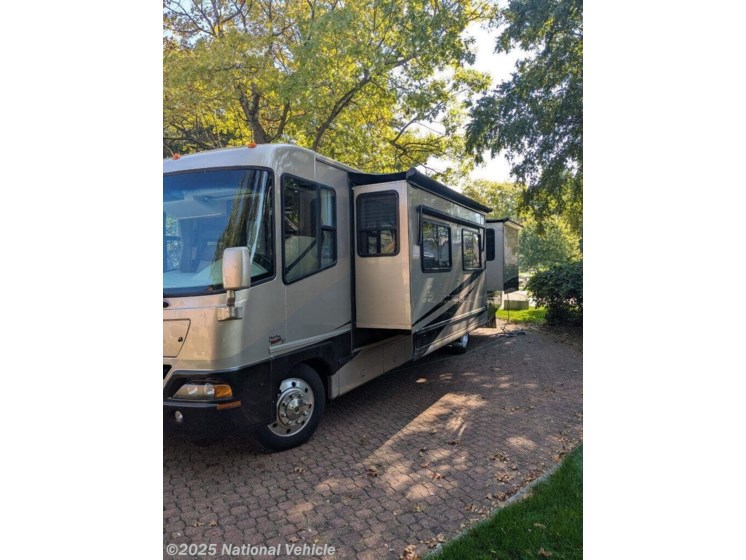 Email now about this 2004 Damon Intruder 373! Used 2004 Damon Intruder 373 available in Elkhart, Indiana