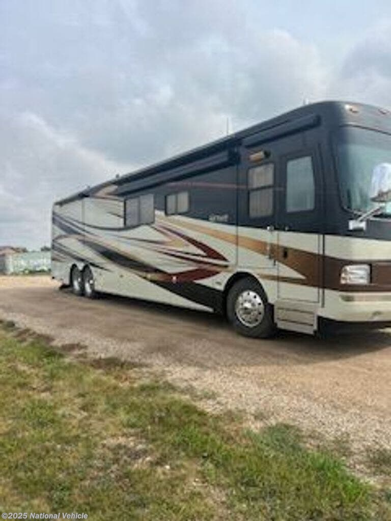 Call now about this 2007 Monaco RV Dynasty Squire IV! 2007 Monaco RV Dynasty Squire IV - Used Class A For Sale by National Vehicle in Williston, North Dakota