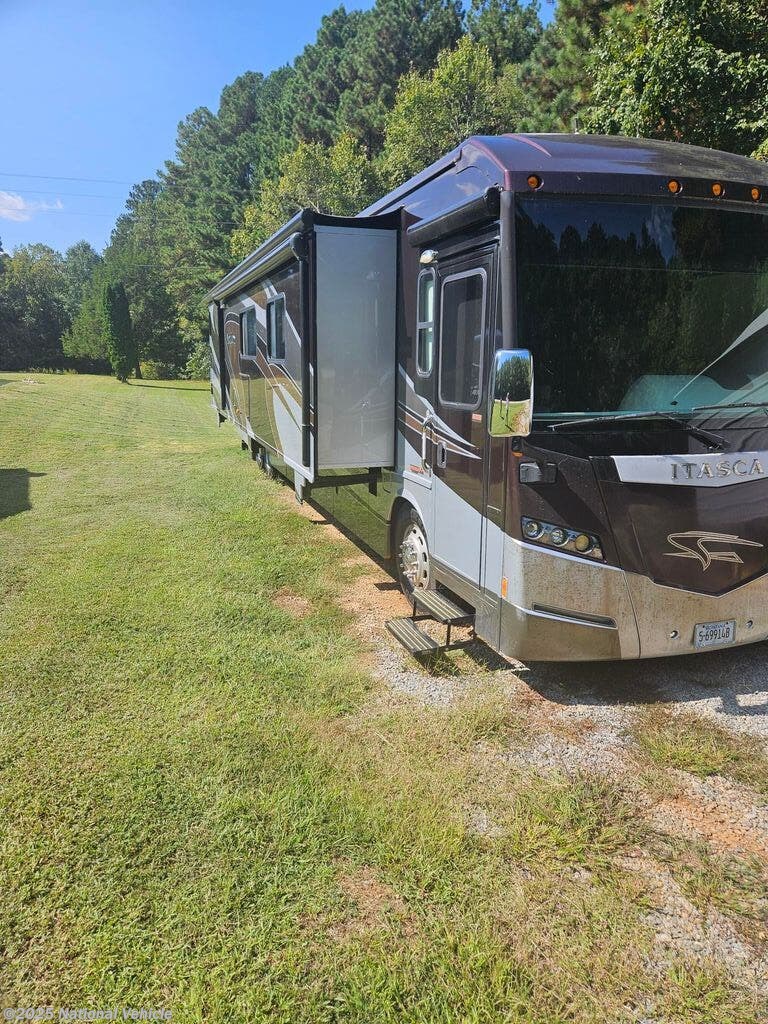 Email now about this 2013 Itasca Meridian 42E! Used 2013 Itasca Meridian 42E available in Littleton, North Carolina