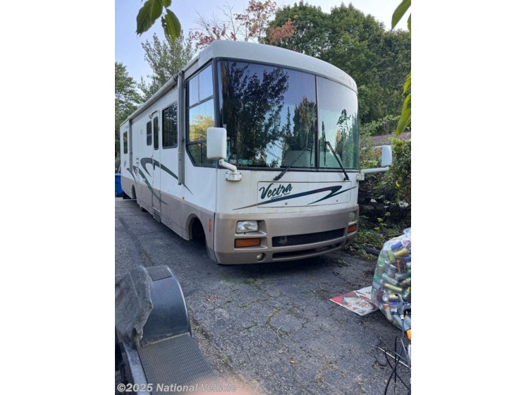 Email now about this 1996 Winnebago Vectra 34RA! Used 1996 Winnebago Vectra 34RA available in Waterford, Michigan
