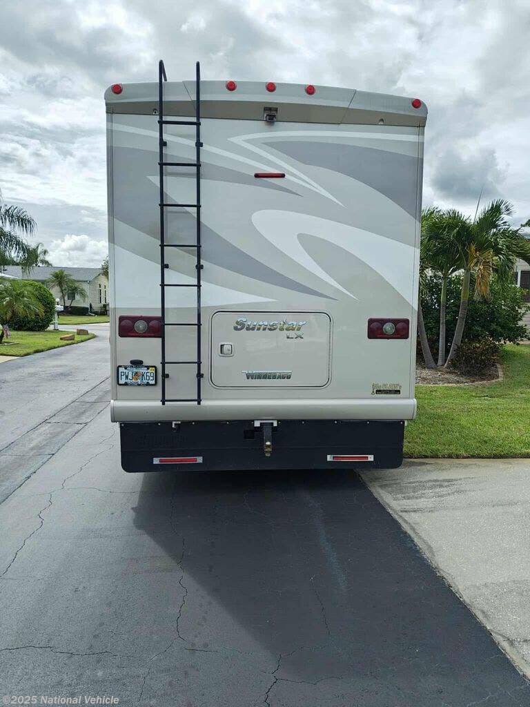 Used 2017 Winnebago Sunstar LX Itasca 27N available in Cocoa, Florida