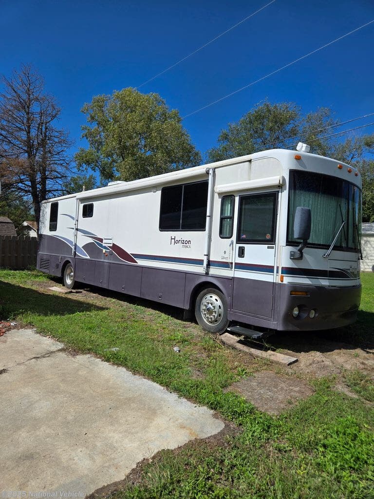 Email now about this 2002 Itasca Horizon 39QD! Used 2002 Itasca Horizon 39QD available in Halstead, Kansas