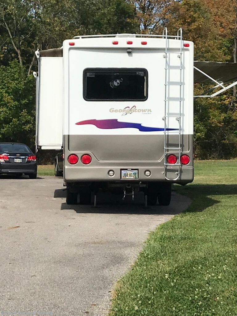 Call now about this 2006 Forest River Georgetown 340TS! 2006 Forest River Georgetown 340TS - Used Class A For Sale by National Vehicle in Chagrin Falls, Ohio