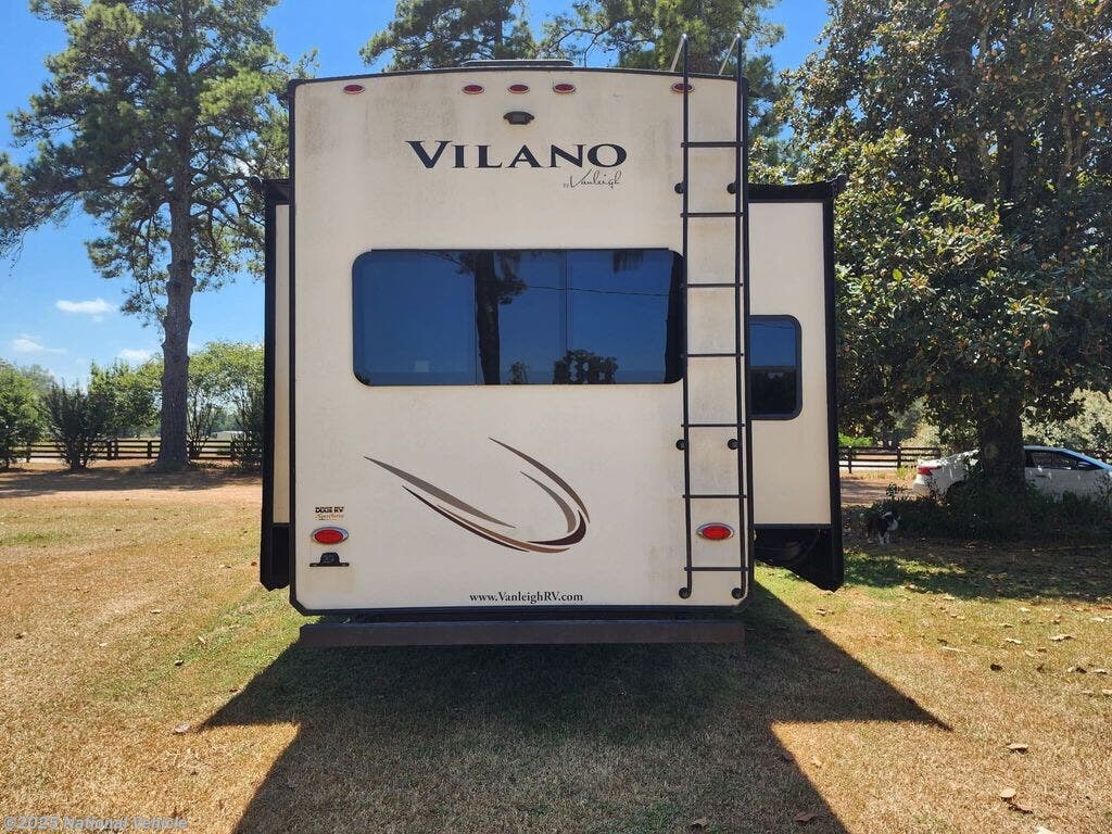 Used 2016 Vanleigh Vilano 365RL available in Deville, Louisiana