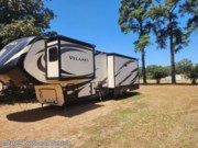 Call now about this 2016 Vanleigh Vilano 365RL! 2016 Vanleigh Vilano 365RL - Used Fifth Wheel For Sale by National Vehicle in Deville, Louisiana