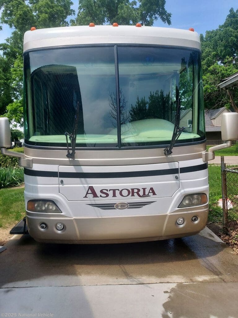 Email now about this 2006 Damon Astoria Pacific 3579! Used 2006 Damon Astoria Pacific 3579 available in Dayton, Ohio