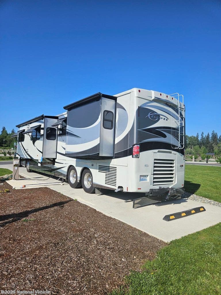Call now about this 2010 Itasca Ellipse 42AD! 2010 Itasca Ellipse 42AD - Used Class A For Sale by National Vehicle in Spokane, Washington