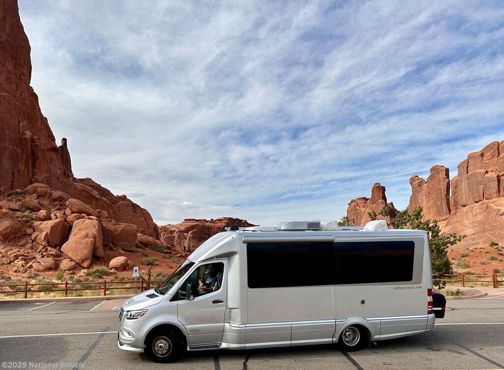 Call now about this 2022 Airstream Atlas Murphy Suite! 2022 Airstream Atlas Murphy Suite - Used Class C For Sale by National Vehicle in Fort Myers, Florida