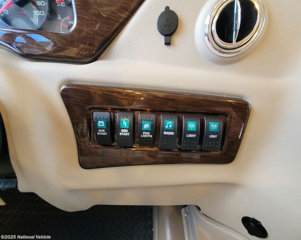 Used 2017 Coachmen Mirada Select 37TB available in Pembroke Pines, Florida