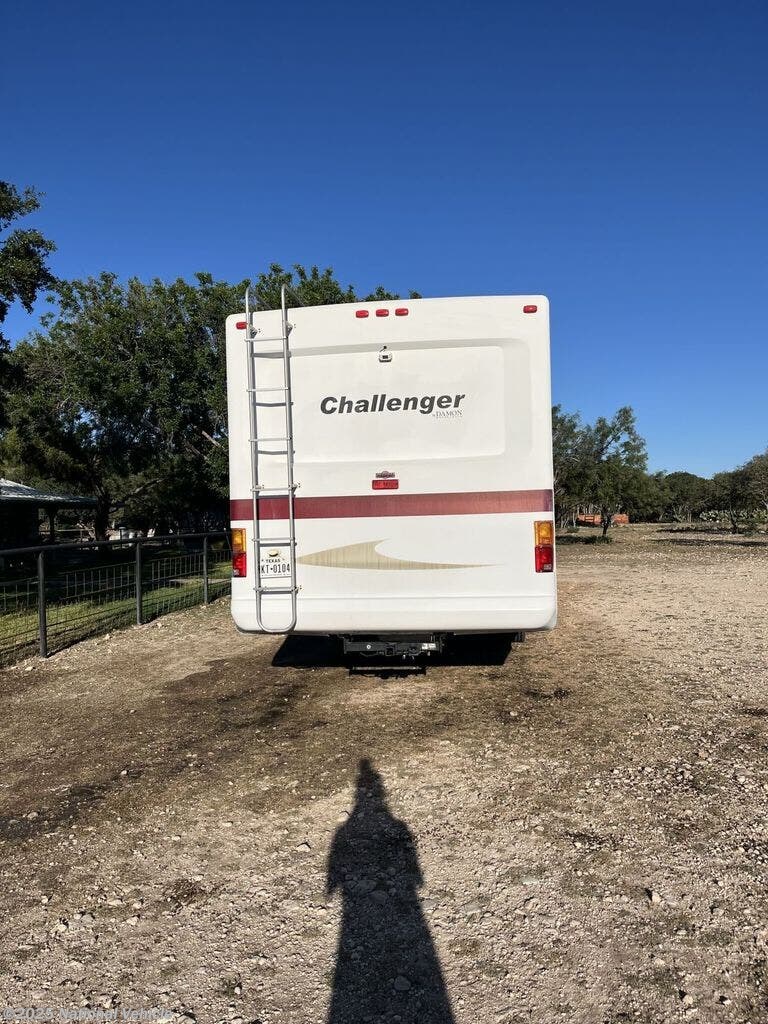 Used 2006 Damon Challenger 372 available in Del Rio, Texas