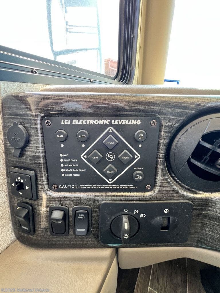 Used 2020 Thor Motor Coach Miramar 32.2 available in Montgomery, Texas