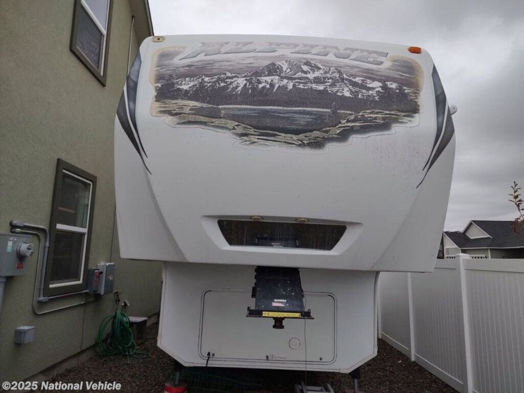 Email now about this 2013 Keystone Alpine 3555RL! Used 2013 Keystone Alpine 3555RL available in Yakima, Washington