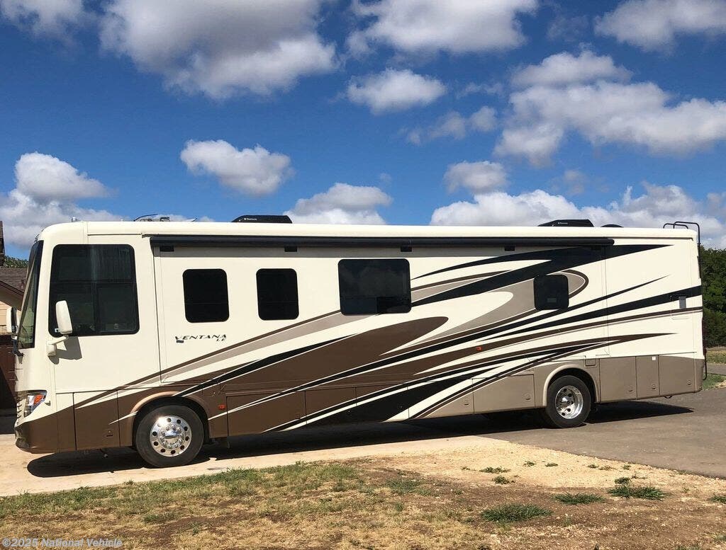 Email now about this 2017 Newmar Ventana LE 4037! Used 2017 Newmar Ventana LE 4037 available in Florence, Texas