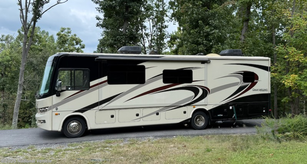 Email now about this 2018 Forest River Georgetown GT5 31L! Used 2018 Forest River Georgetown GT5 31L available in Mooresville, North Carolina