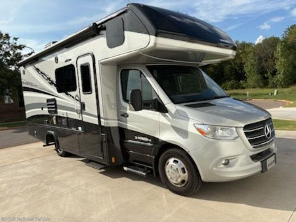 Email now about this 2023 Dynamax Corp Isata 3 24FW! Used 2023 Dynamax Corp Isata 3 24FW available in Norman, Oklahoma