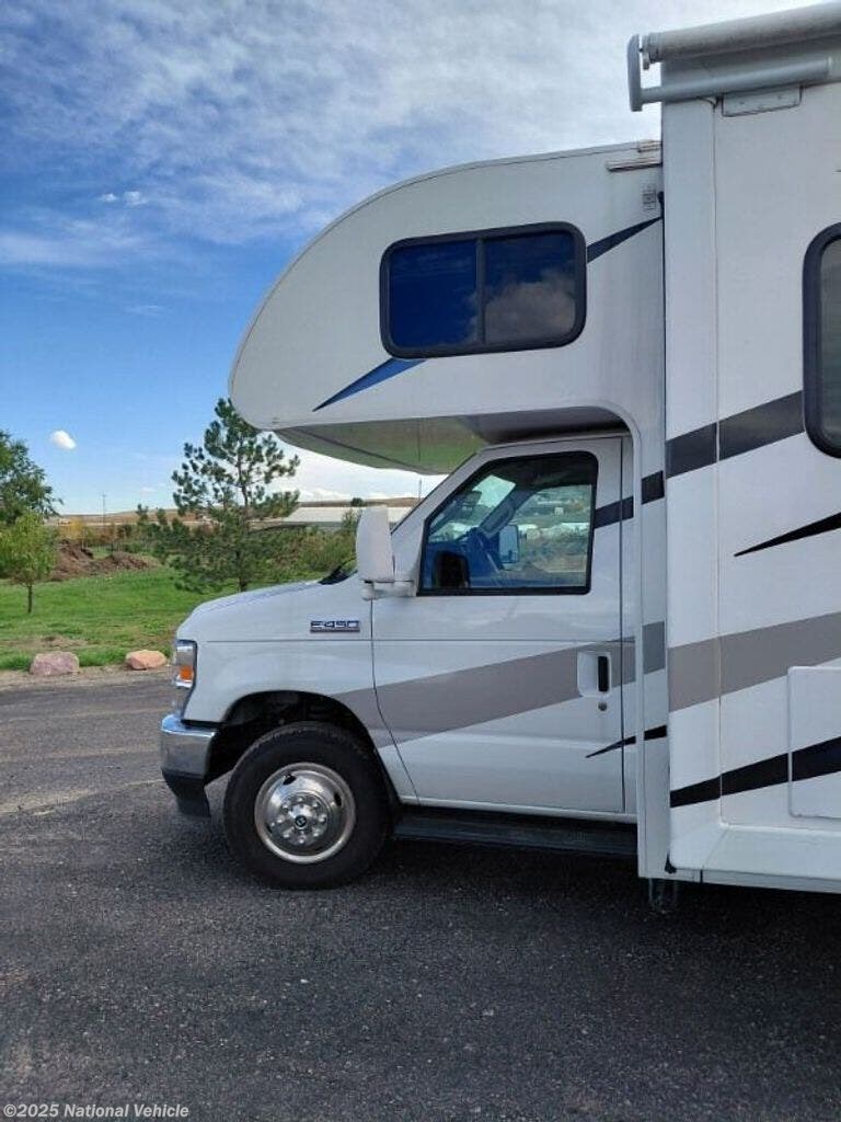 Call now about this 2024 Thor Motor Coach Freedom Elite 24HE! 2024 Thor Motor Coach Freedom Elite 24HE - Used Class C For Sale by National Vehicle in Loveland, Colorado