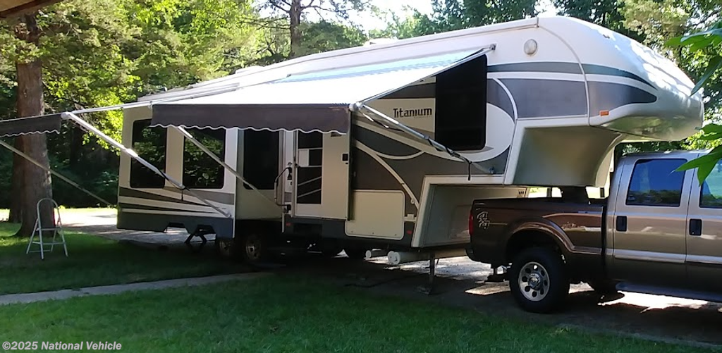 Used 2006 Glendale RV Titanium 34E39QS available in Berryton, Kansas