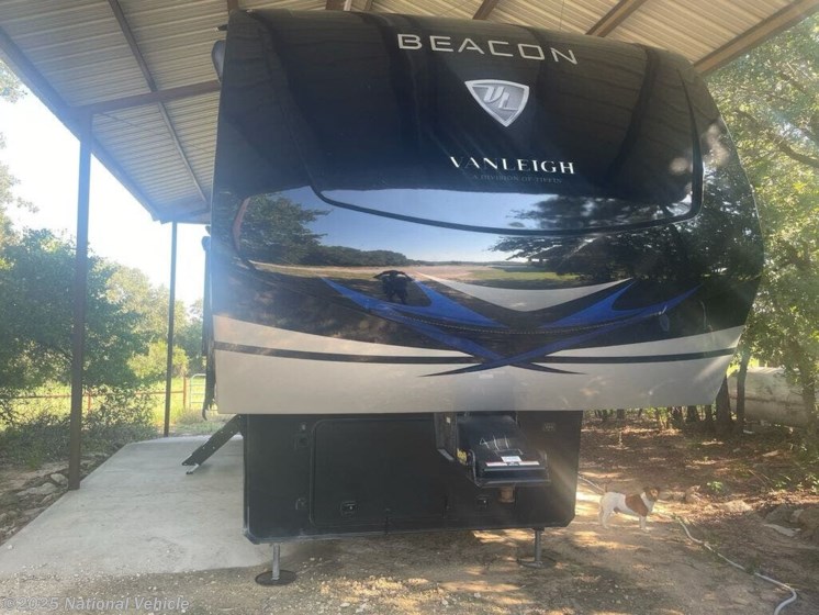 Email now about this 2022 Vanleigh Beacon 39FBB! Used 2022 Vanleigh Beacon 39FBB available in Stephenville, Texas