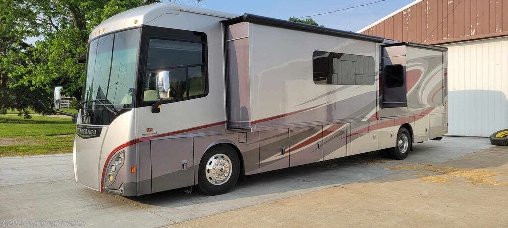 Email now about this 2016 Winnebago Meridian 40R! Used 2016 Winnebago Meridian 40R available in Smithville, Ohio