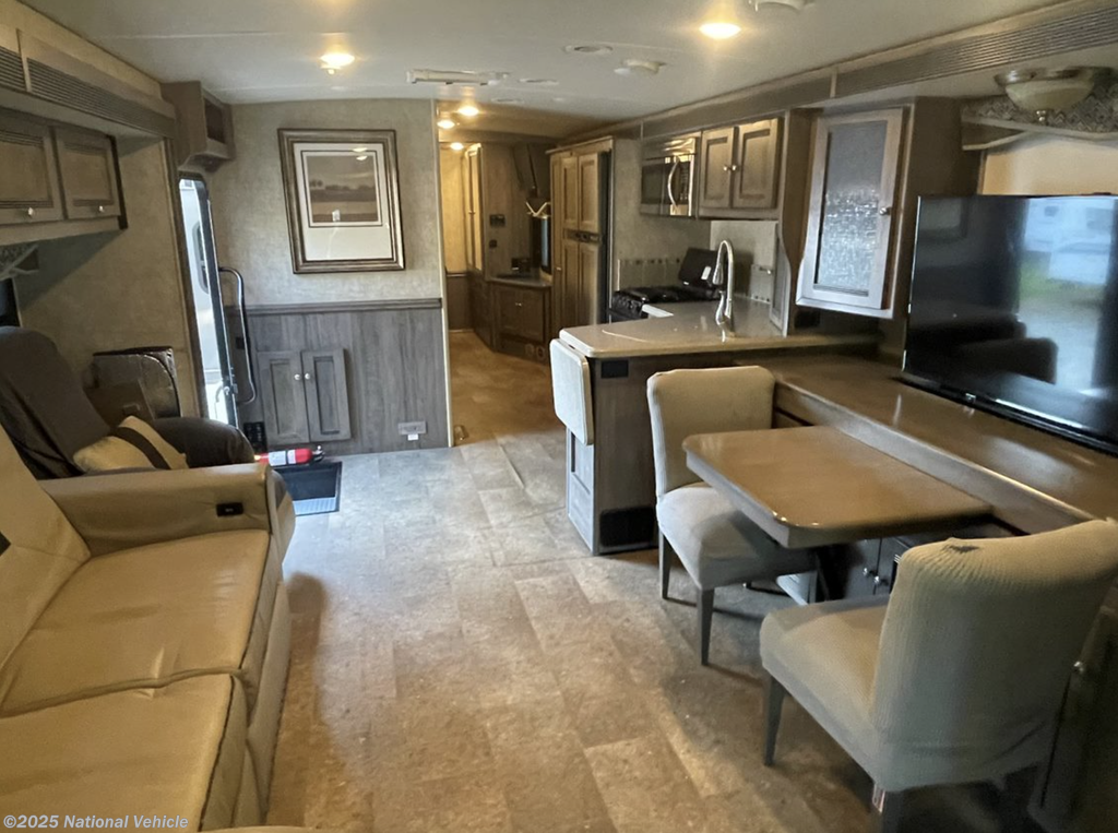 Used 2016 Itasca Sunova 33C available in Abita Springs, Louisiana