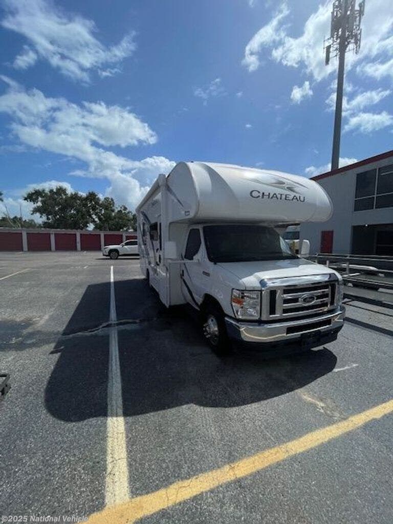 Call now about this 2021 Thor Motor Coach Chateau 25M! 2021 Thor Motor Coach Chateau 25M - Used Class C For Sale by National Vehicle in Bradenton, Florida
