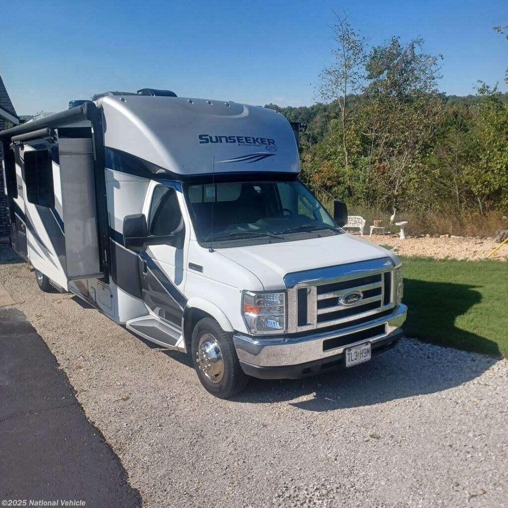 Email now about this 2018 Forest River Sunseeker GTS 2800QS! Used 2018 Forest River Sunseeker GTS 2800QS available in Cape Fair, Missouri